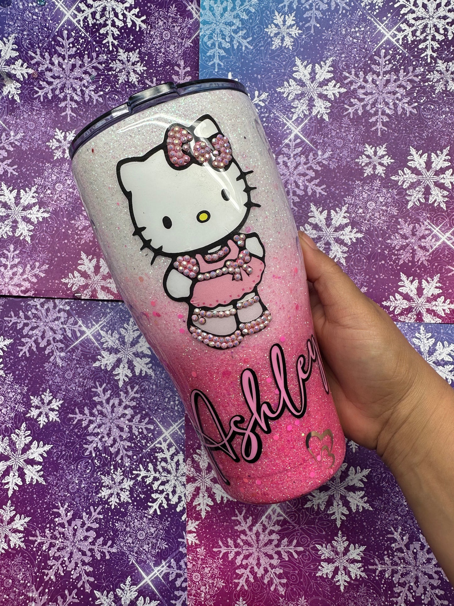 Hello kitty 30 oz cup